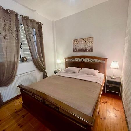 Villa Amia Artemida  Ngoại thất bức ảnh